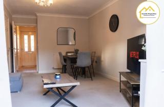 Relaxing Home - Smart TVs - Parking -28 Percent Off Monthly - 6