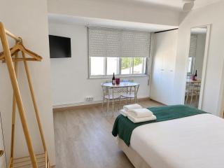 Hostal Porta Santiago - 9