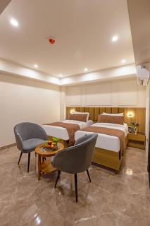 Hotel The Opaline Delhi Airport - 9