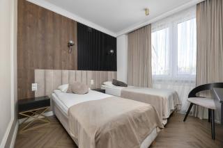 Nowoczesny Apartament z Wanna z Hydromasażem w Kielcach by Noclegi Renters - 8