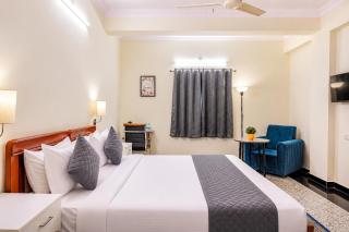 Hotel Eminence Stay Near LV EYE Hospital Banjara Hills - 5