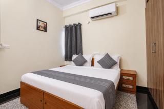 Hotel Eminence Stay Near LV EYE Hospital Banjara Hills - 7