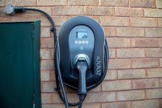 4 Bed Contractor House Driveway & EV Charger - 6