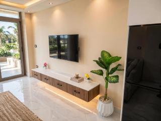Marina Home View is amazing, book now - 3