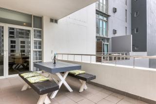 Backup-Powered Classic Luxury Apartment - 1