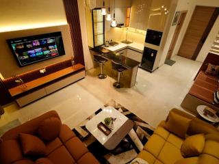 The Luxe Airloft Near IGI Airport and Cyber Hub - 0