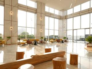 The Luxe Airloft Near IGI Airport and Cyber Hub - 5