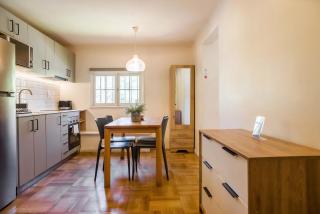 Modern 2BR1BA in Providencia Steps from Metro - 0