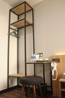 Semporna Seaview Hotel - 1