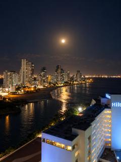 APARTAMENTO CON VISTA AL MAR CARIBE PISO 19 - Espectacular - 5