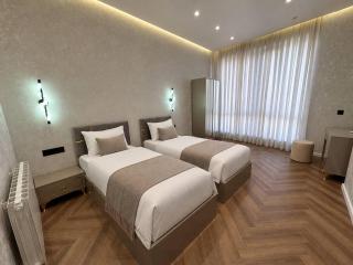 Aurelia Hotel & Apartments - 1