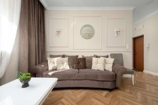Komfortowy Apartament z Prywatną Sauną w Kielcach by Noclegi Renters - 0
