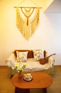 Spacious and Quiet Apartment 2 bedrooms just 1 minutes to Hanoi centre - 2