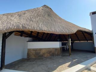 Sea Wind Self Catering Cottages - 4