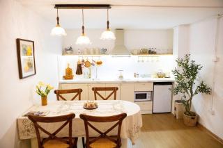 Spacious and Quiet Apartment 2 bedrooms just 1 minutes to Hanoi centre - 4