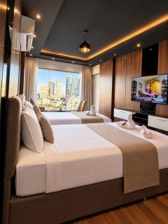 Panorama studio with nile view in Zamalek - 3