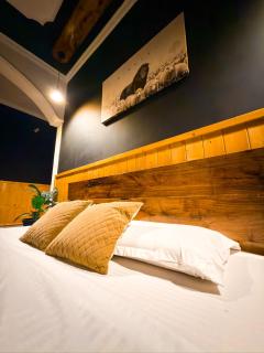 Romantic Getaway Dehradun's Most Lovely Homestay - 6