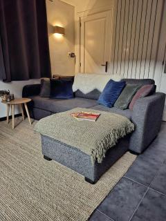 Modern Veluwe Chalet - Private Garden - with Airco - Recreational only - 50 mins from amsterdam by car - 9