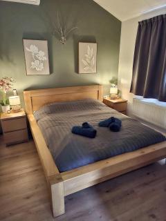 Modern Veluwe Chalet - Private Garden - with Airco - Recreational only - 50 mins from amsterdam by car - 0