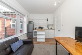 Private flat Near Shops & Thames Riverside - Pass the Keys - 7