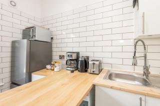 Private flat Near Shops & Thames Riverside - Pass the Keys - 1