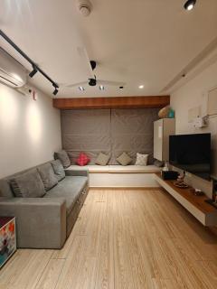 Cozy 1BR Retreat - 4