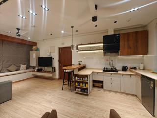 Cozy 1BR Retreat - 6
