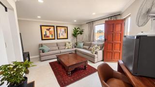 Calvinia Corner - 7