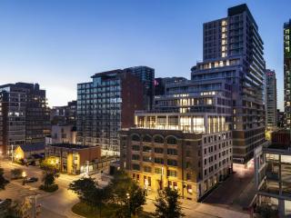 Moxy Ottawa Downtown - 3