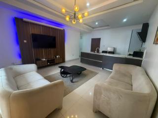 Max Arlo - Chic 1-Bedroom Apartment in Lekki - 0