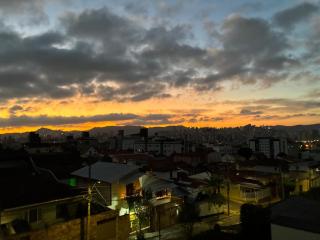 Apartamento de 2 quartos com vista para a cidade - 2