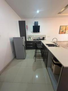 Max Arlo - Chic 1-Bedroom Apartment in Lekki - 9