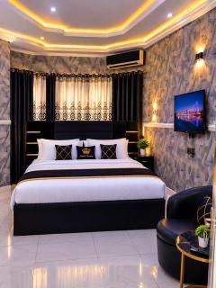 Ebekendy Hotels - 1
