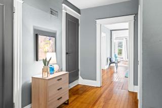 1BR - Walk to Convention Center & Stadiums - 4