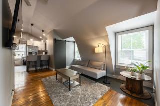 Close to Stadiums, Downtown Cincy, & more, 1BR Apt - 3