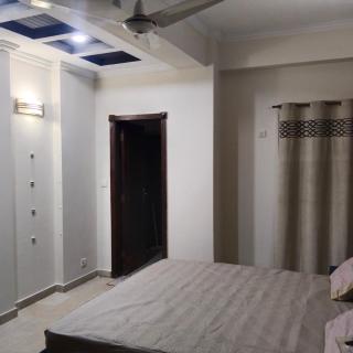 Luxury 2-Bedroom Apartment E11-2 Islamabad - 4