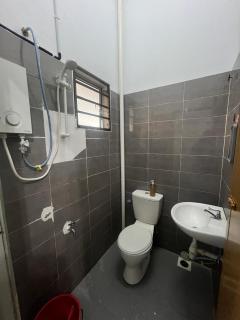 Temerloh Kenari 2 Homestay - 8