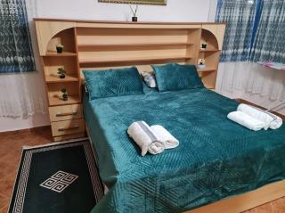 Beatiful Home with Patio- 5 min walk from Blloku - 8