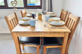 Kenegie View, Bright & Vibrant 2-Bedroom with Shared facilities on site! - 6