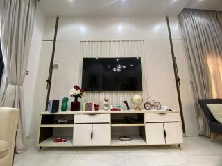 Stylish 2bedroom home in Ikeja - 7