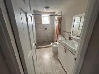 ShaDow Villa - 3 Bedroom House Near Airport - 3