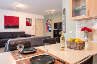 5 min from Papageorgiou Free Indoor Parking - 7