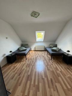 Monteurwohnung Schiffweiler mit 3 Schlafzimmer - 4