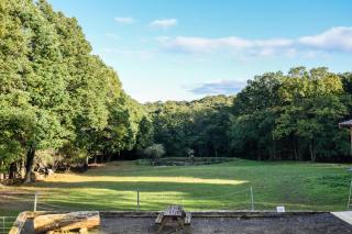 1 Bed in Far Forest oc-d30808 - 0