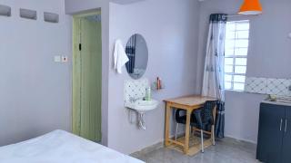 Nubian Palm Staycation Studio - 2