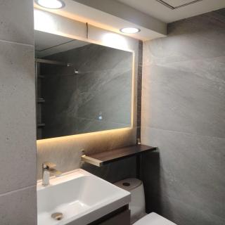 Living 63 - 7