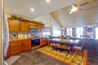 Ski, Soak & Explore! Granby Getaway w/ Mtn Views - 1