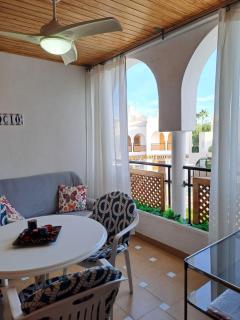 Apartamento 2 todo equipado, piscina, vistas al mar, Tv Francia y Alemania y wiffi gratis - 5