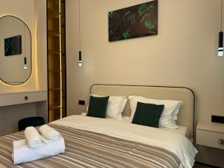 Evolution Elite Apartments - 2