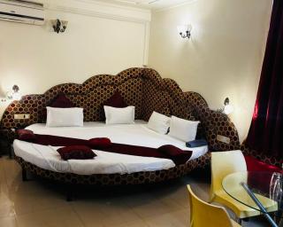 Abhilashaa Hotel - 6